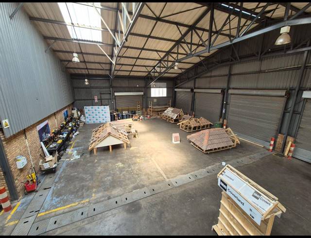 1,586M² WAREHOUSE TO LET IN ROODEKOP